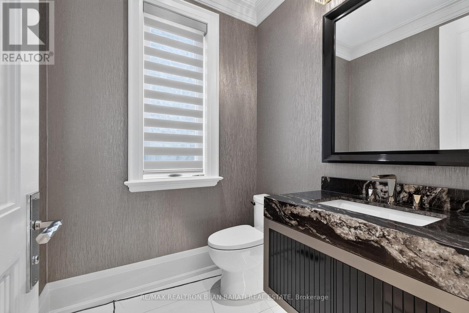 22 WOODWARD AVENUE - Image 28