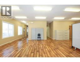5209 49a Avenue, Bentley, AB T0C0J0 Photo 18