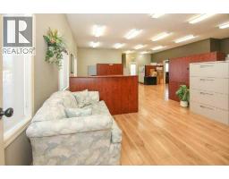 5209 49a Avenue, Bentley, AB T0C0J0 Photo 20