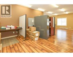 5209 49a Avenue, Bentley, AB T0C0J0 Photo 23