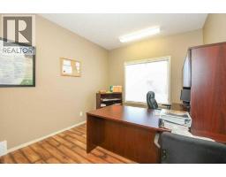 5209 49a Avenue, Bentley, AB T0C0J0 Photo 26