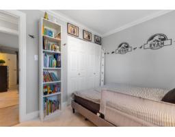 14917 92 Avenue, Surrey, BC V3R1B9 Photo 10