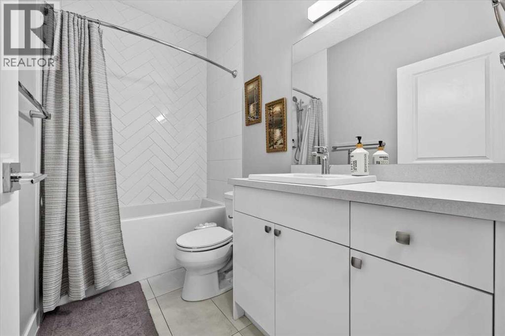 #206 1441 23 Avenue SW - 18