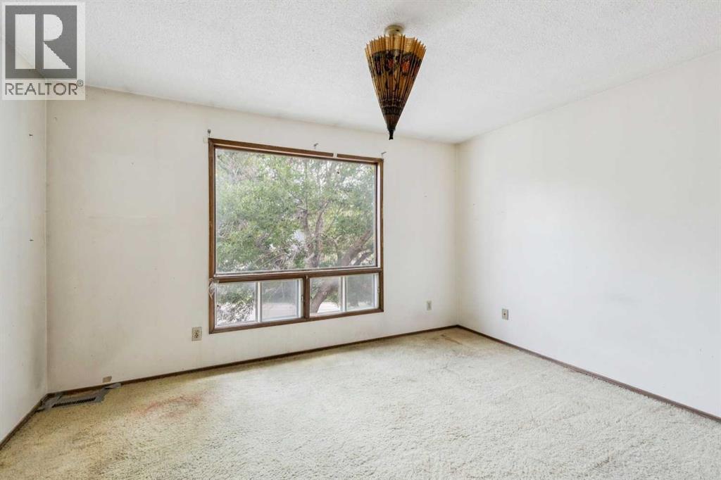 19 Whitehill Gate NE - 11