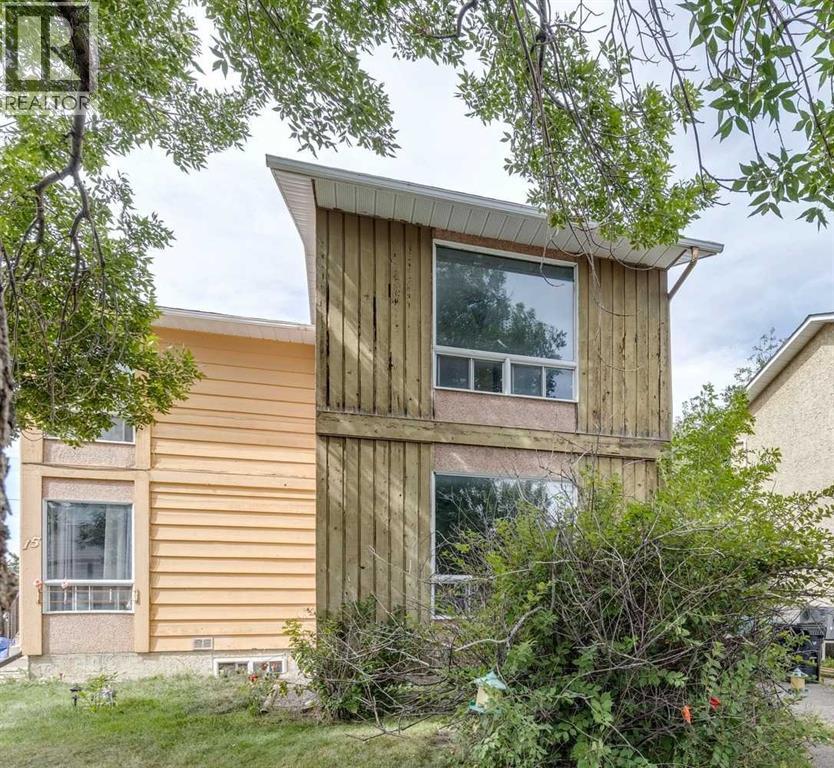 19 Whitehill Gate NE, Whitehorn, Calgary photo 1