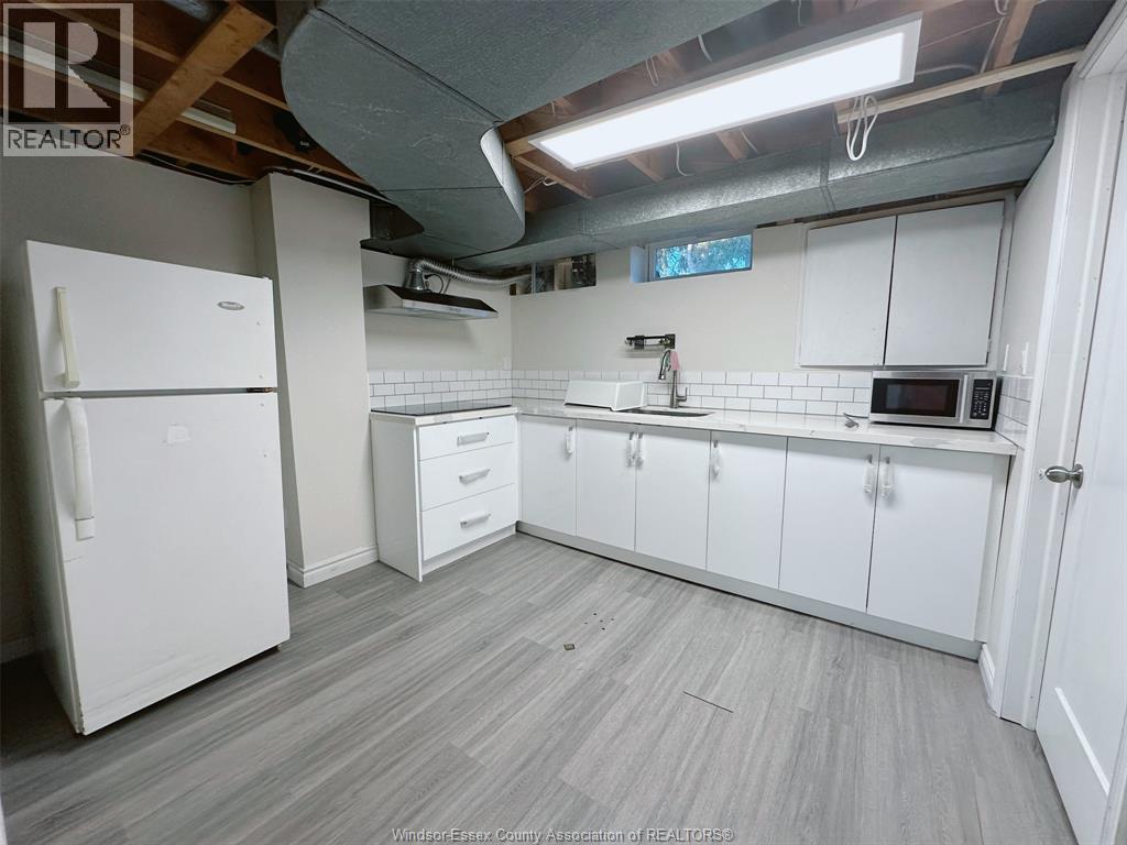 3240 ASKIN AVENUE Unit# LOWER, Windsor — photo 8