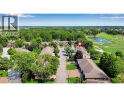 65 Fairway Crescent Unit# 4, Amherstburg, ON N9V3T7 Photo 35