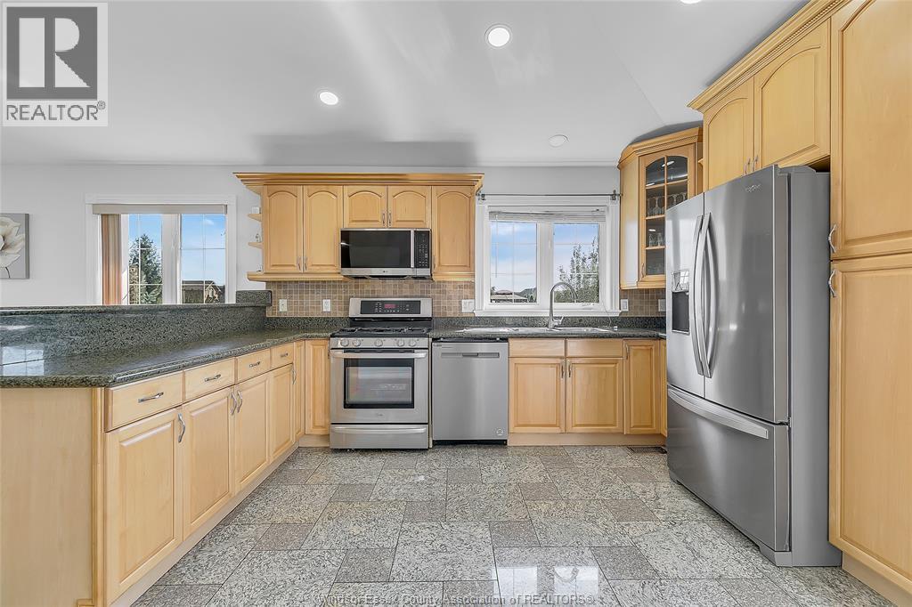 1377 GIRARD DRIVE - 12