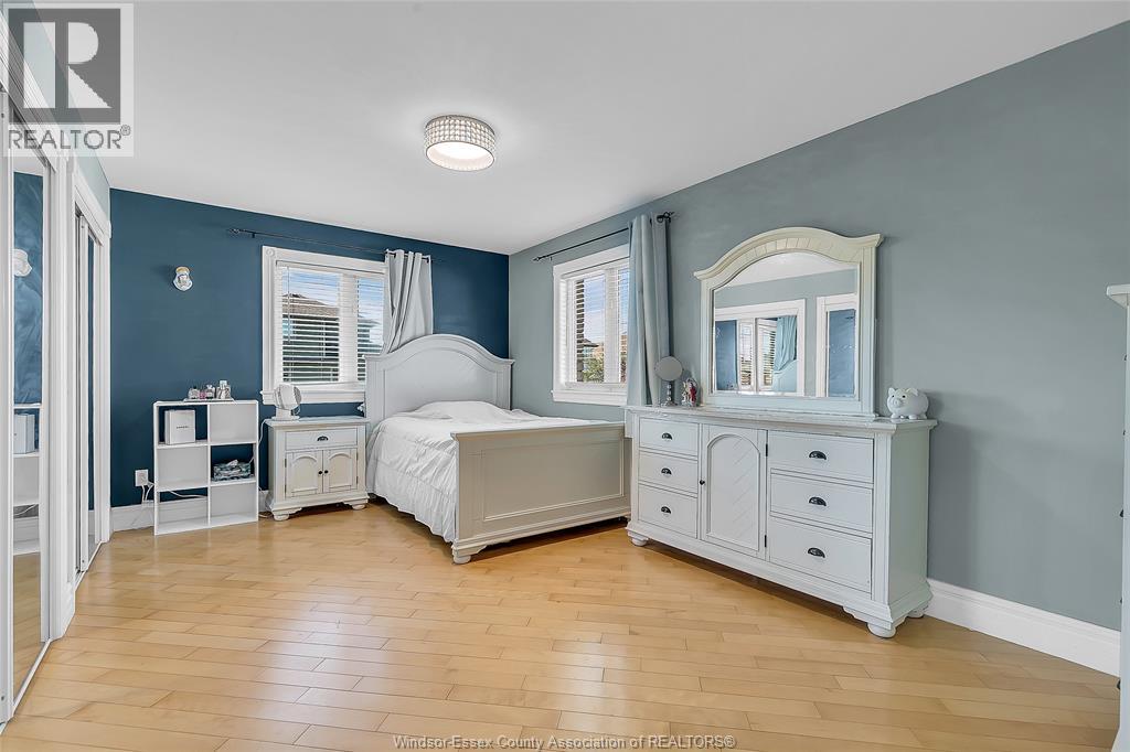 1377 GIRARD DRIVE - 15