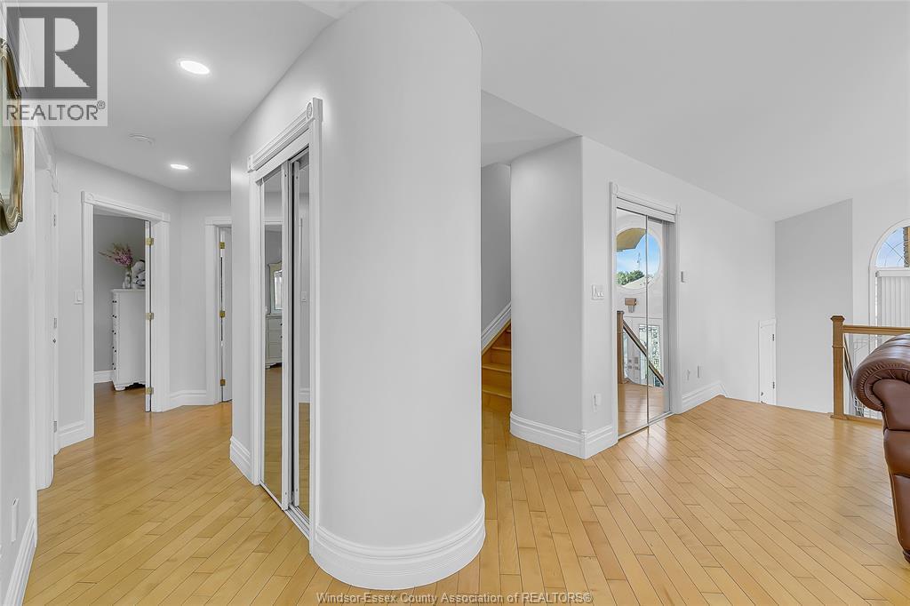 1377 GIRARD DRIVE - Image 18