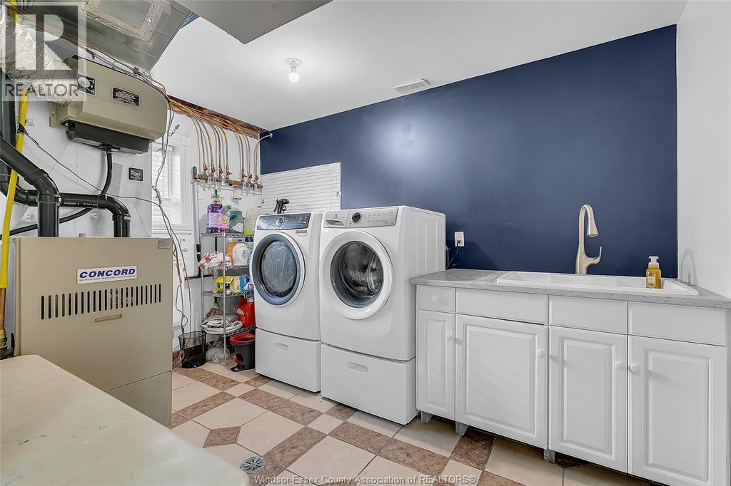 1377 GIRARD DRIVE - 34