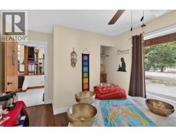 3pc Bathroom - 6415 Glendora Way, Lavington, BC V1B3G5 Photo 12
