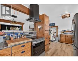 6415 Glendora Way, Lavington, BC V1B3G5 Photo 32