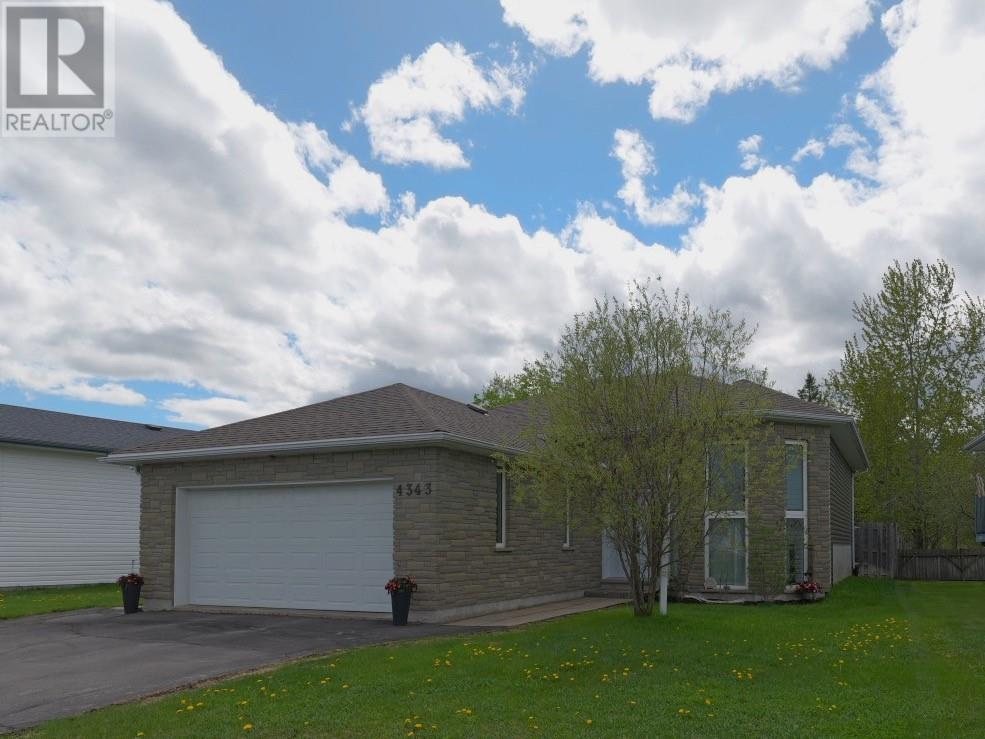 4343 Chateau Crescent - 2