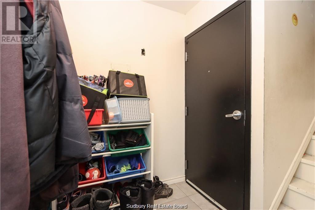 1663 Wendy Street - 41
