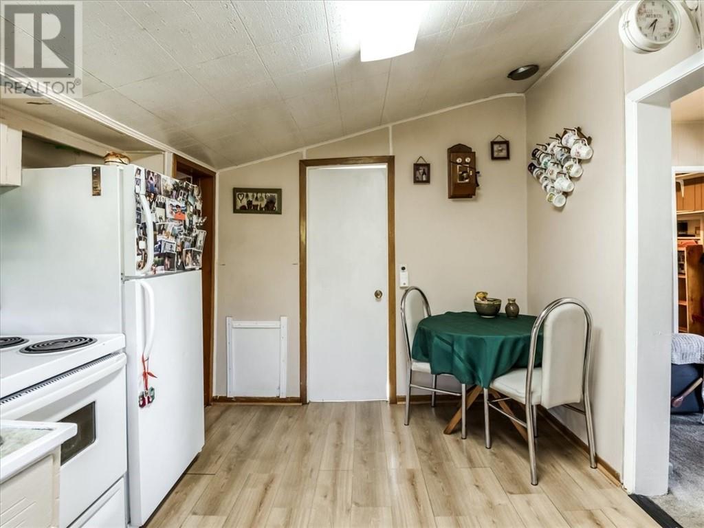 9 Peter Unit# A, Greater Sudbury — photo 6