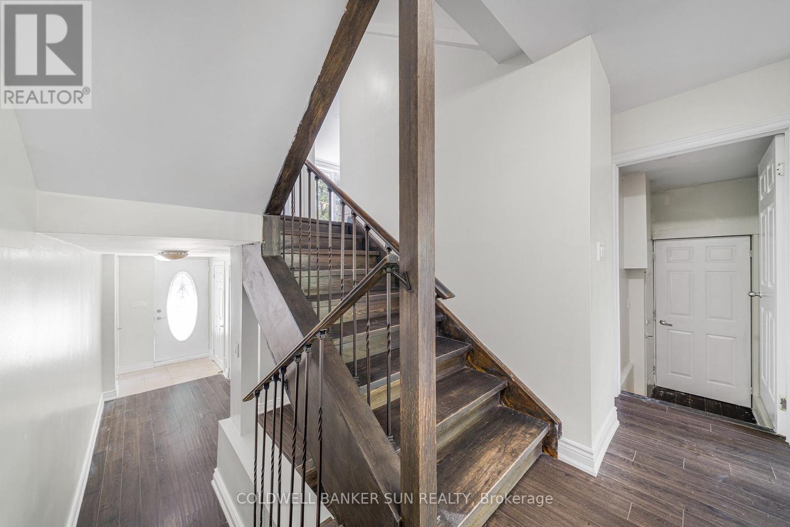 37 1/2 CUMBERLAND STREET, St. Catharines (Port Weller) — photo 7