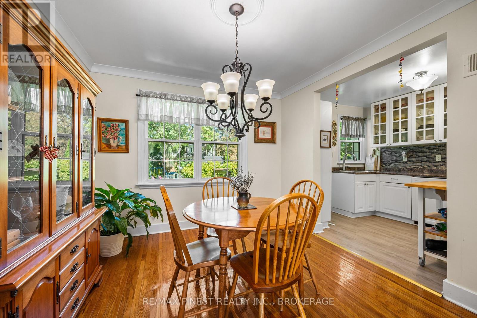 15 ALEXANDER STREET, Kingston (West of Sir John A. Blvd) — photo 8