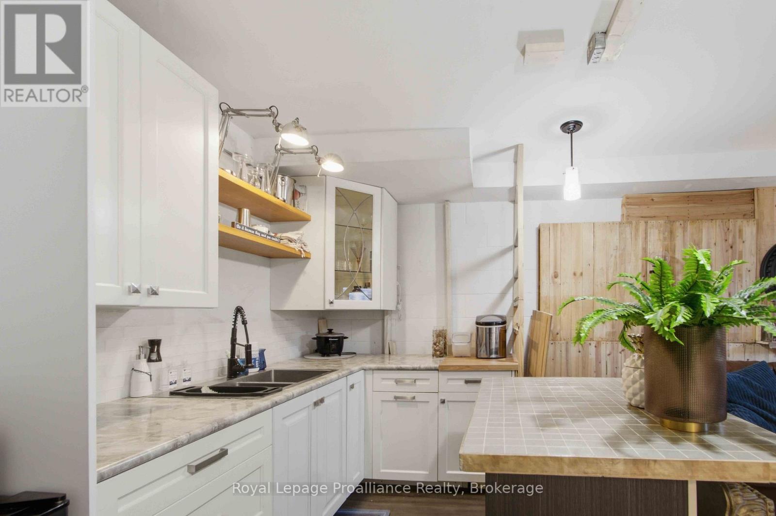 57 TRIPP BOULEVARD - Image 19