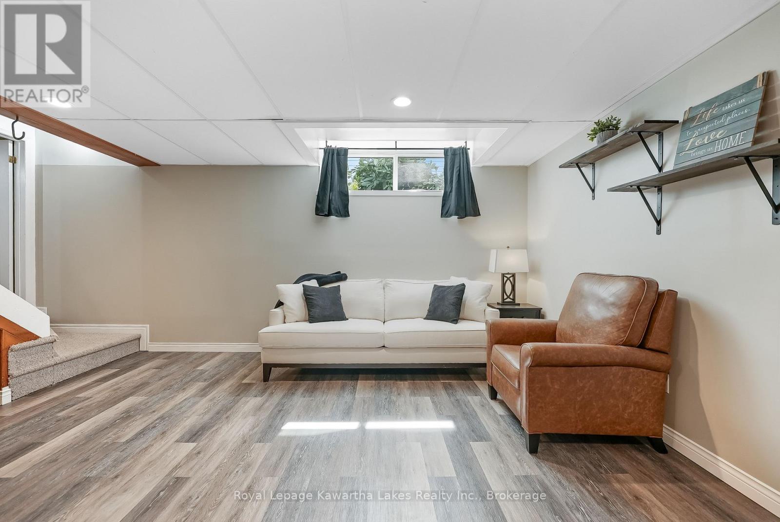 2433 COUNTY RD 121 ROAD - 43