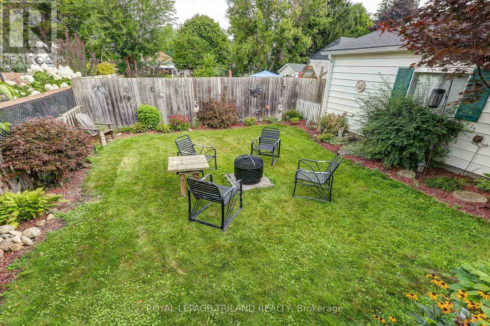 54 BARWICK STREET - 18