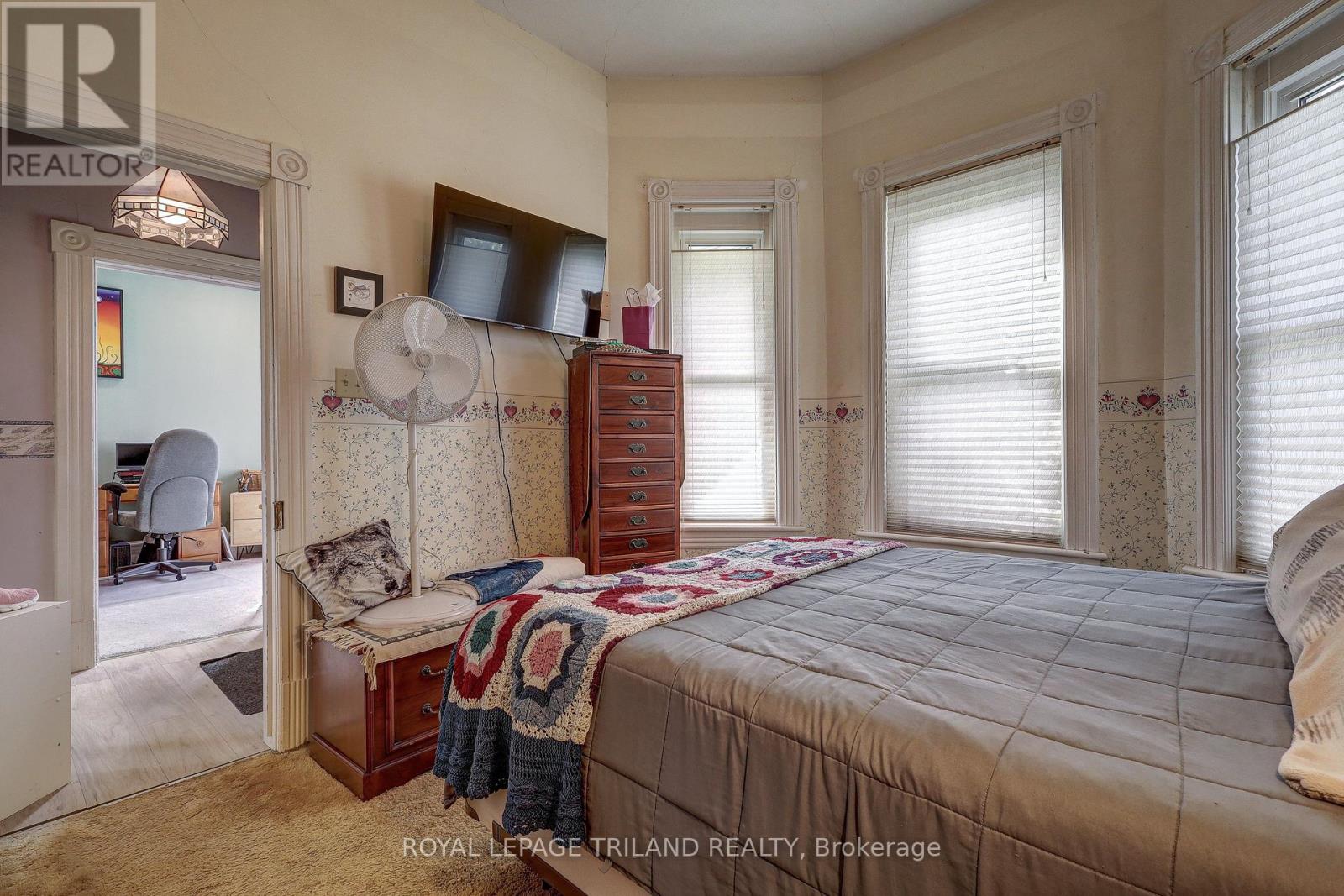 54 BARWICK STREET - 24