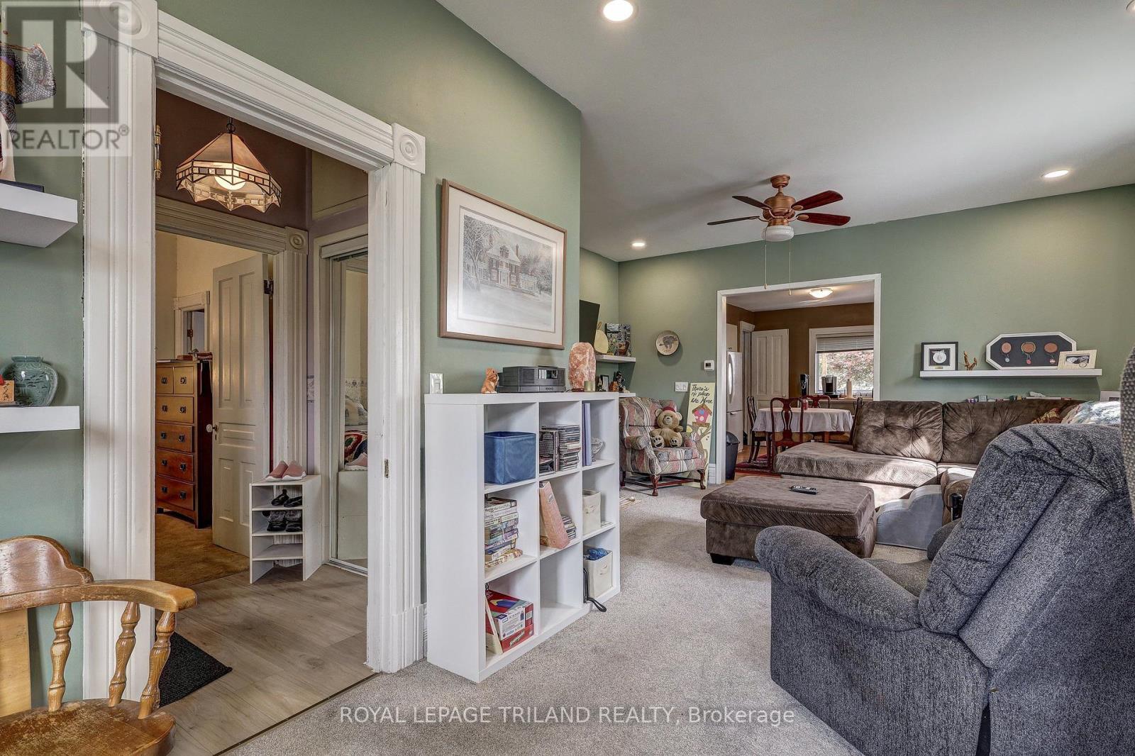 54 BARWICK STREET - 27