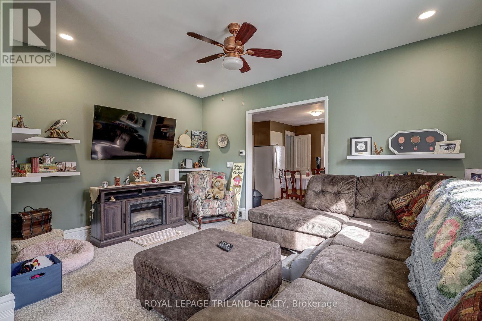 54 BARWICK STREET - 28