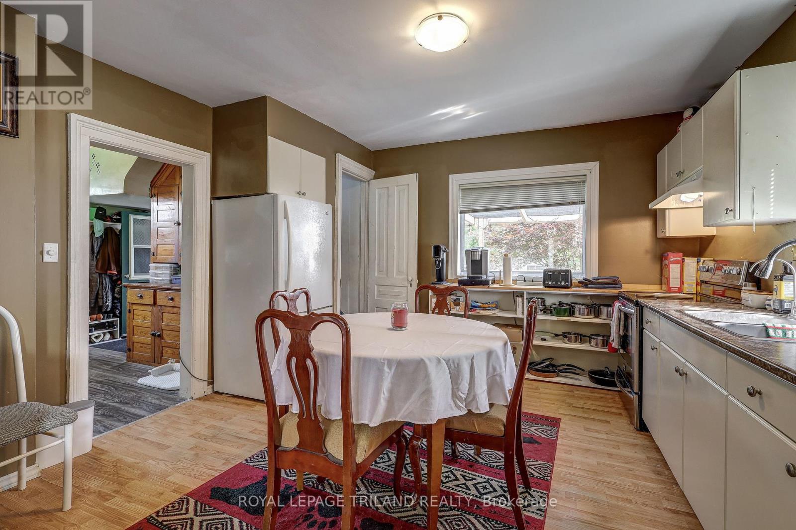 54 BARWICK STREET - Image 32