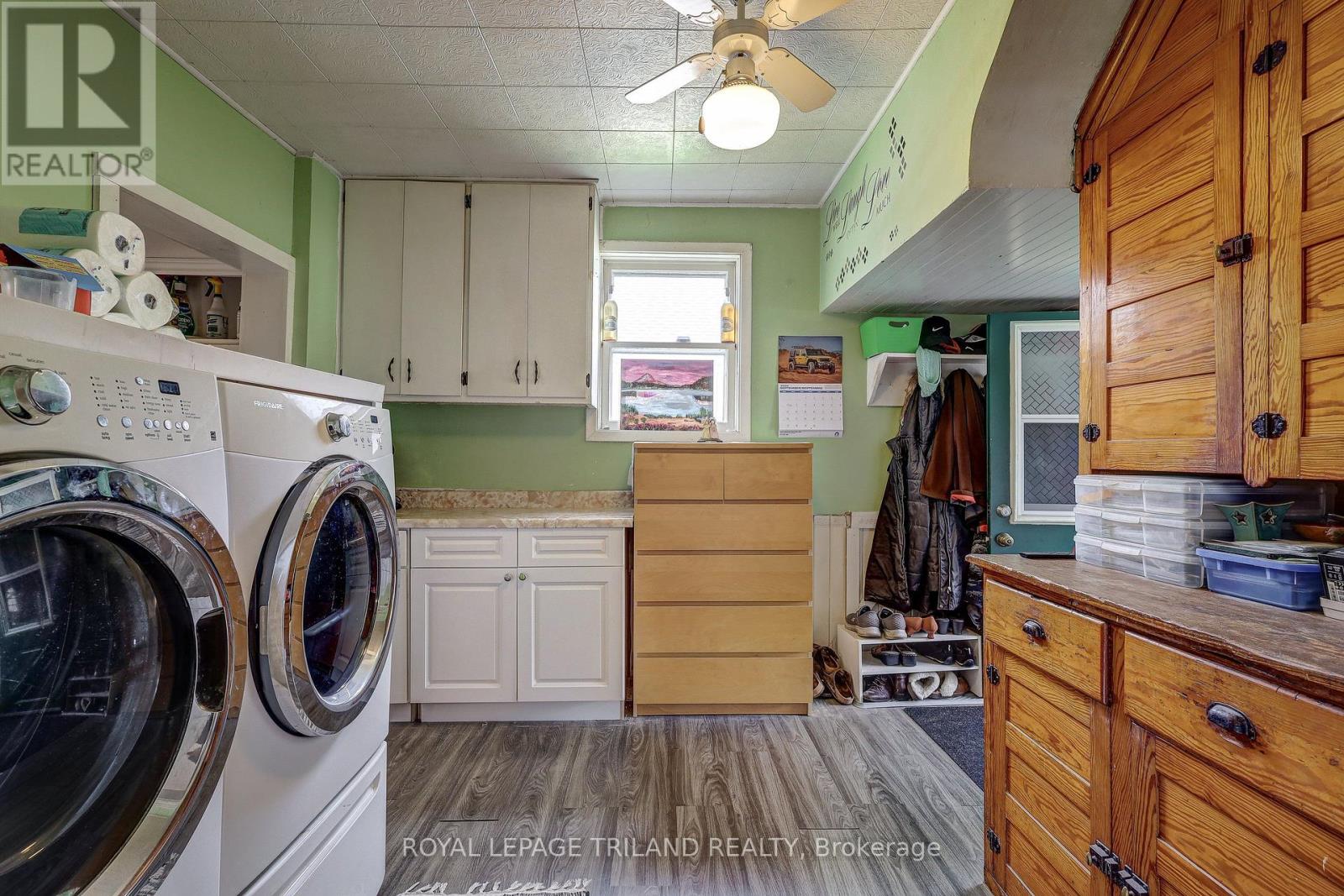 54 BARWICK STREET - Image 38
