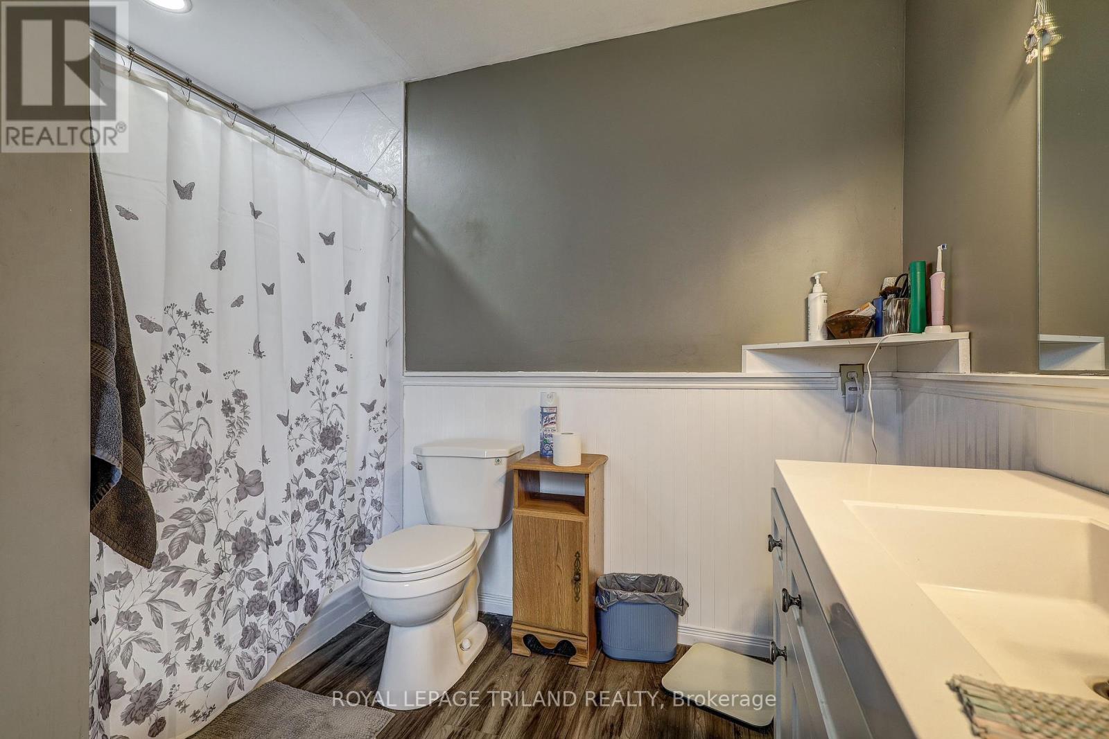 54 BARWICK STREET - 42