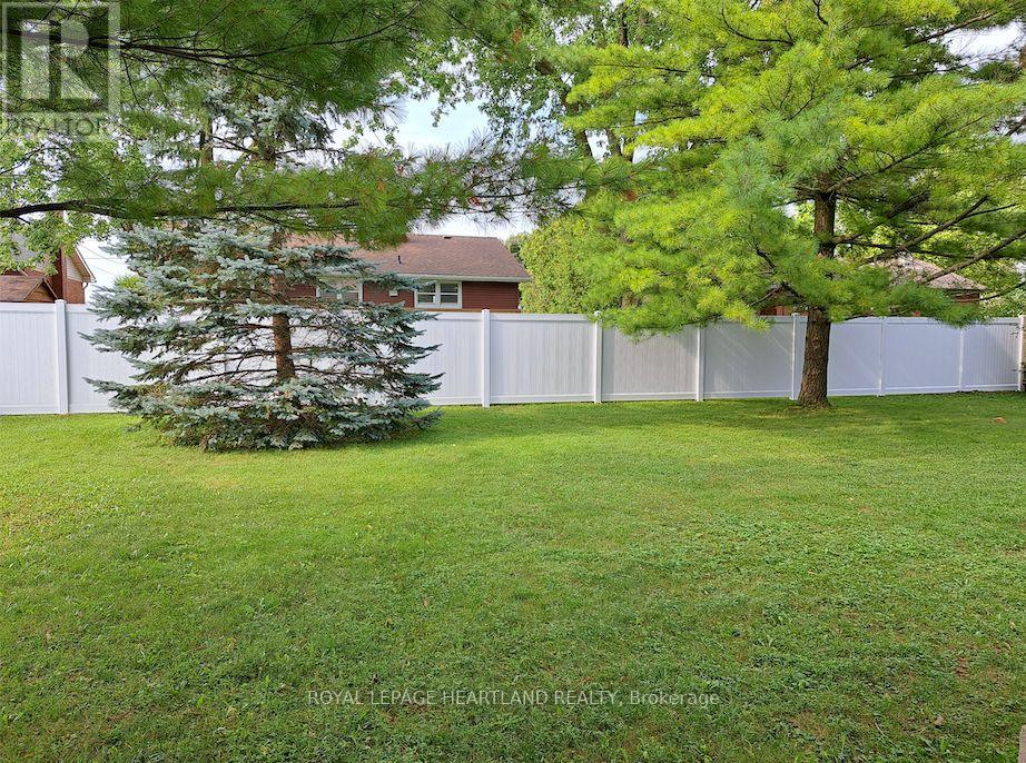 154 THOMAS STREET - 32