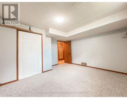 8 Poplar Crescent, London South, ON N6E2N4 Photo 16