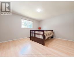 Recreational, Games room - 8 Poplar Crescent, London South, ON N6E2N4 Photo 9