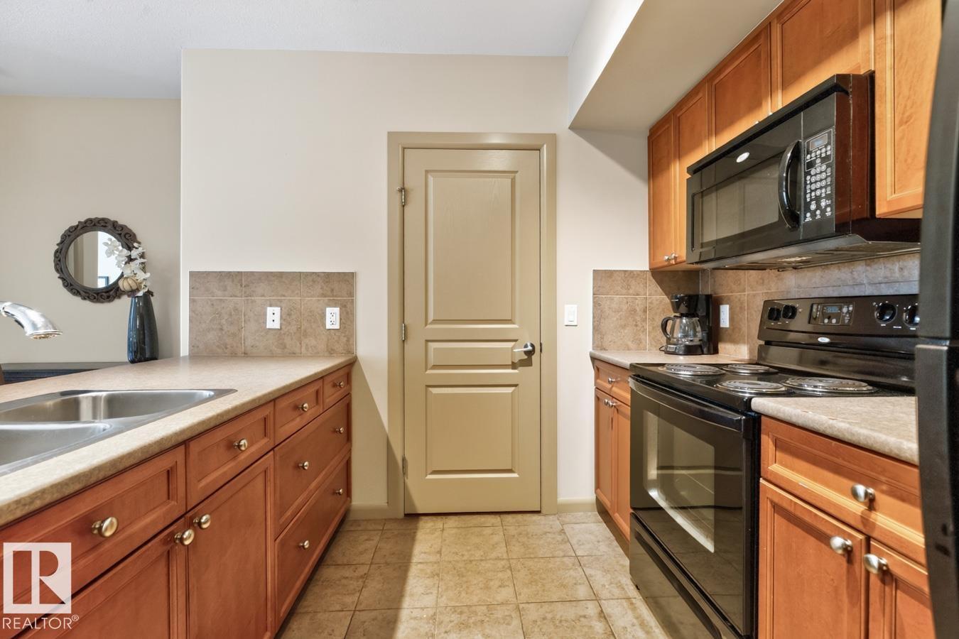#210 501 PALISADES WY - 11