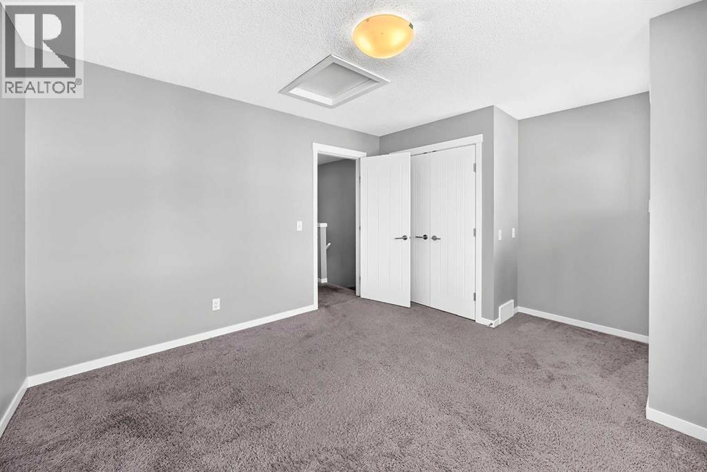 101 Sunset Drive, Cochrane