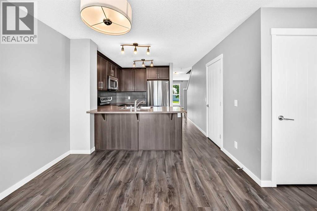 101 Sunset Drive, Cochrane