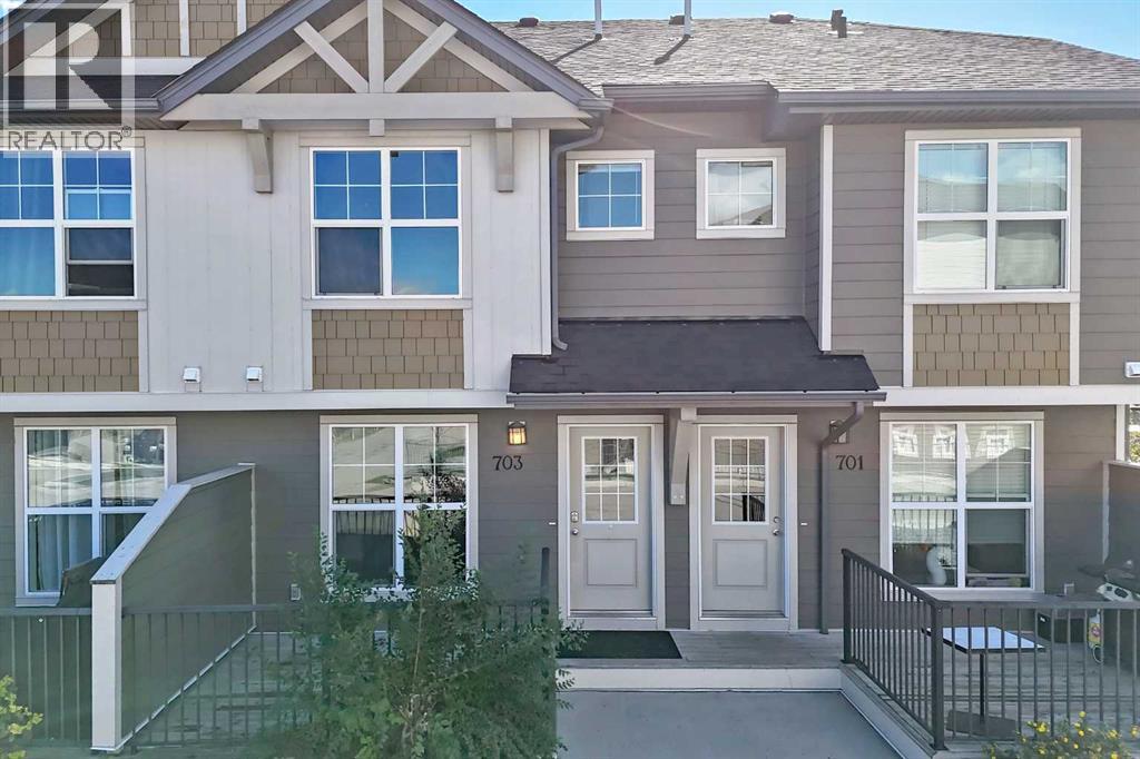 101 Sunset Drive, Cochrane