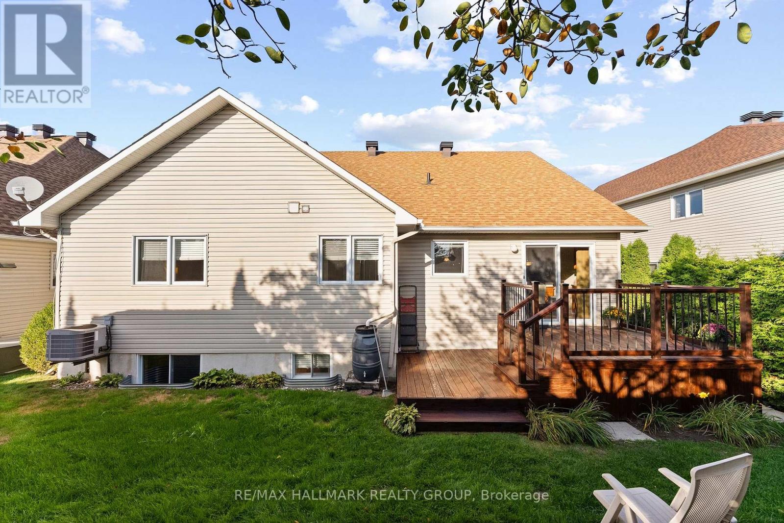 95 LLOYDALEX CRESCENT, Ottawa. Luxury613. By Peter Sagos - Image 34
