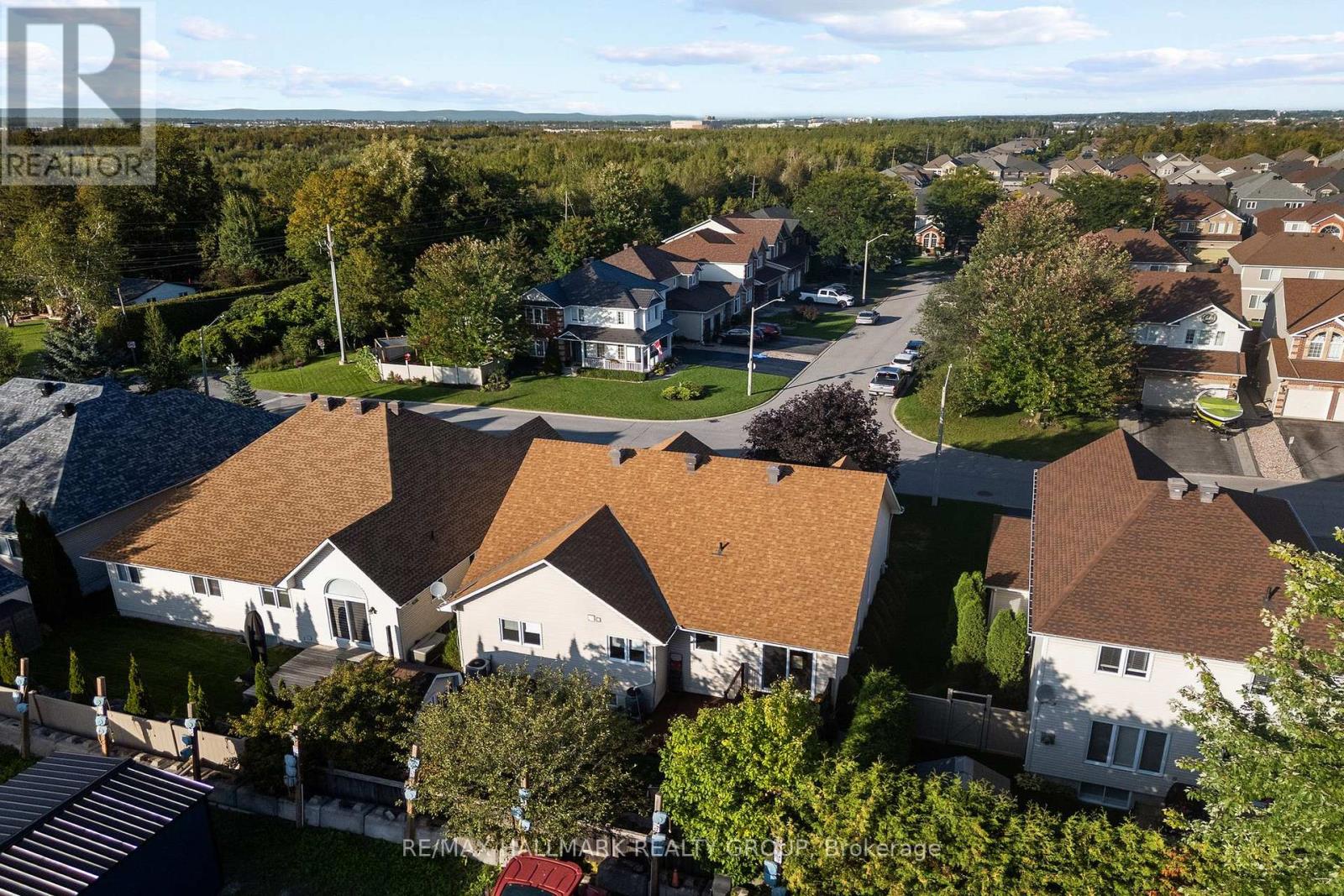95 LLOYDALEX CRESCENT, Ottawa. Luxury613. By Peter Sagos - Image 38