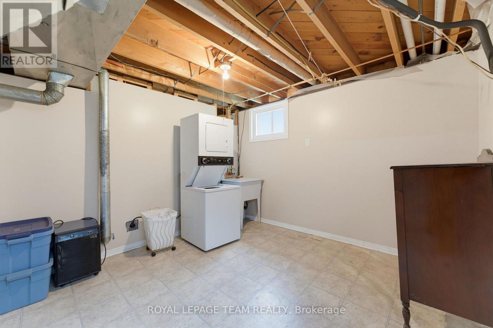 28 CATHERINE STREET - Image 25