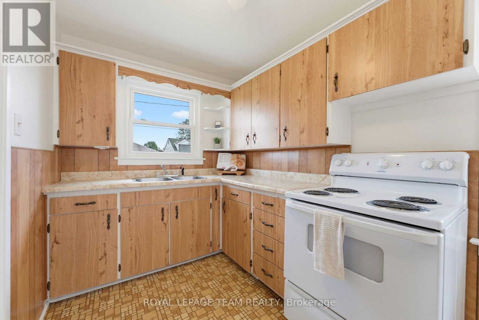 28 CATHERINE STREET - 8