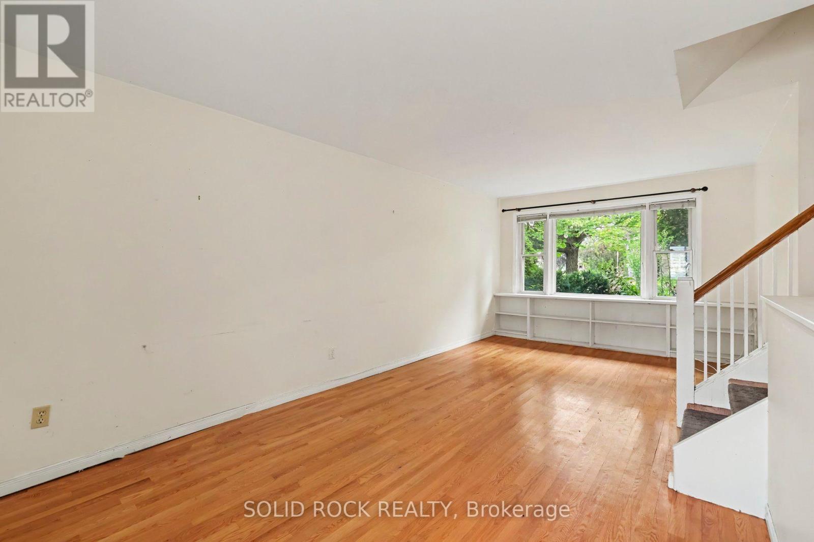 889 MOUNTAINVIEW AVENUE - Image 12