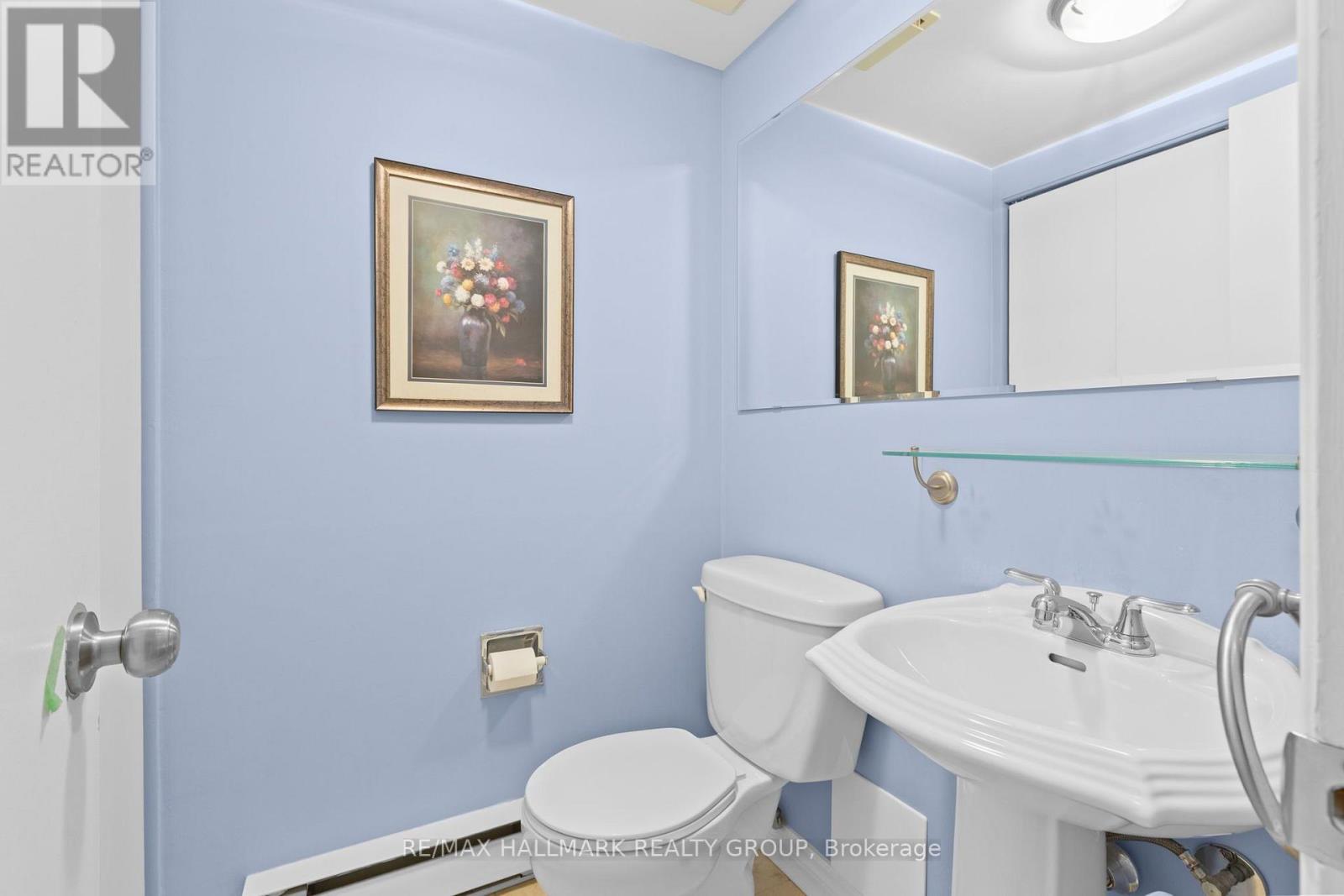 #8 520 FENERTY COURT - 13
