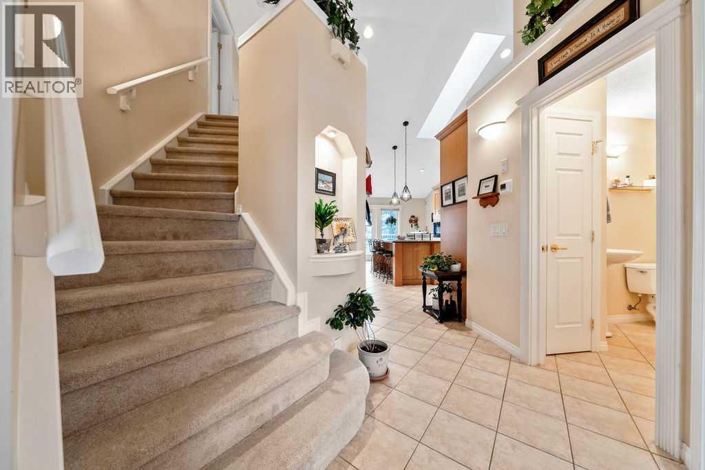 50 Cedargrove Lane SW, Cedarbrae, Calgary photo 4