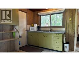 4888 Wills Road, Fairmont Hot Springs, BC V0B1L1 Photo 14