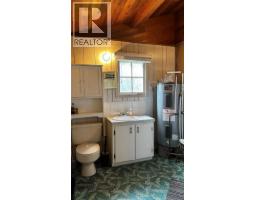 4888 Wills Road, Fairmont Hot Springs, BC V0B1L1 Photo 19