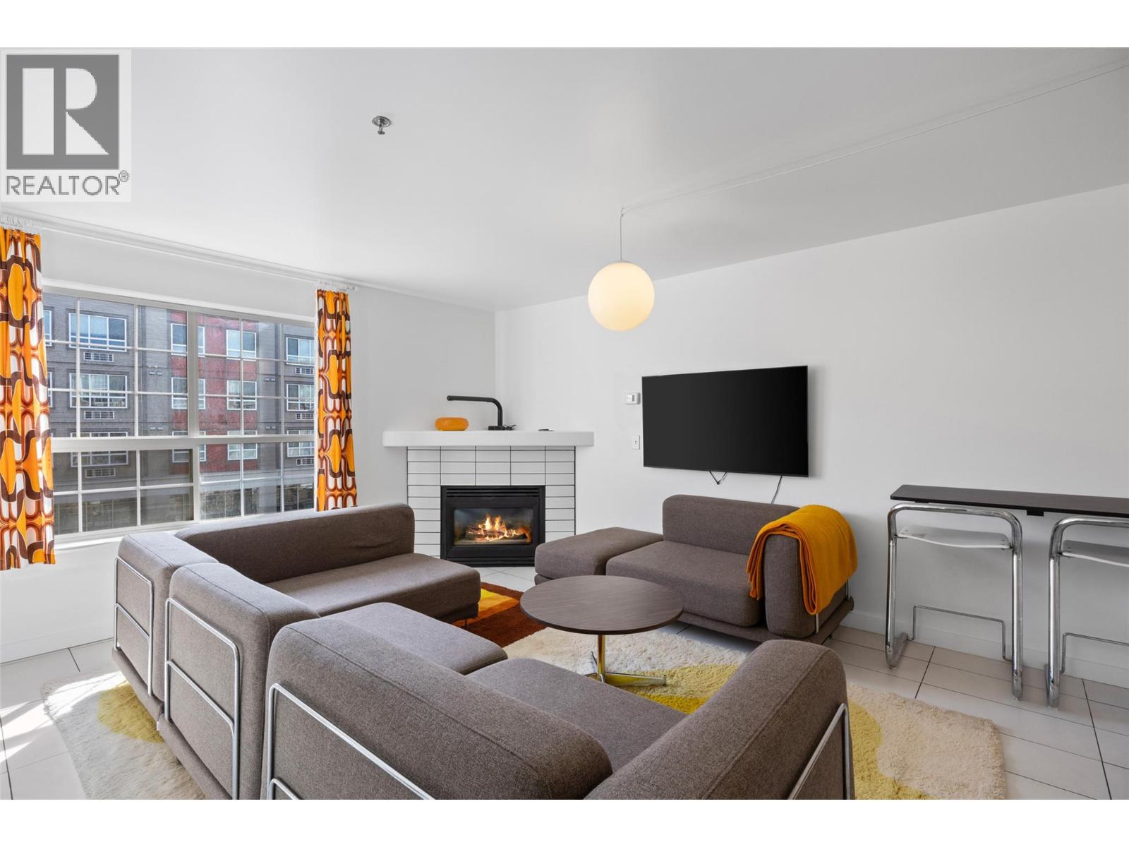 #314 554 Seymour Street - 6
