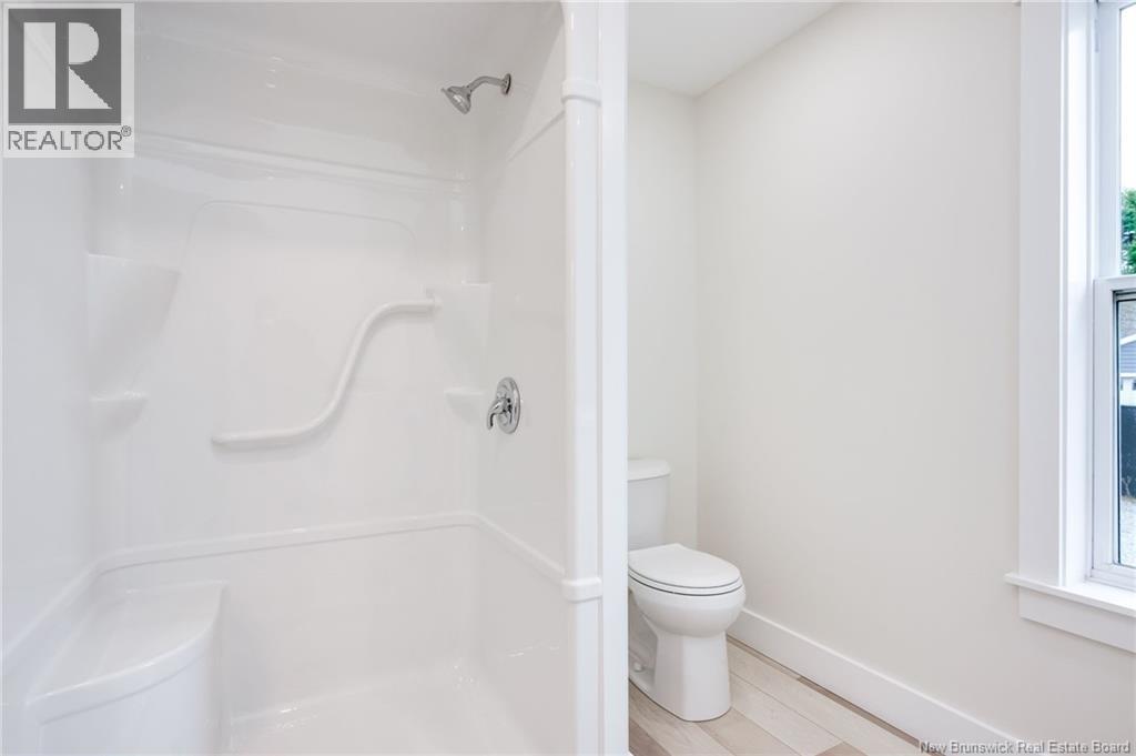 100 Glen View Drive - 16