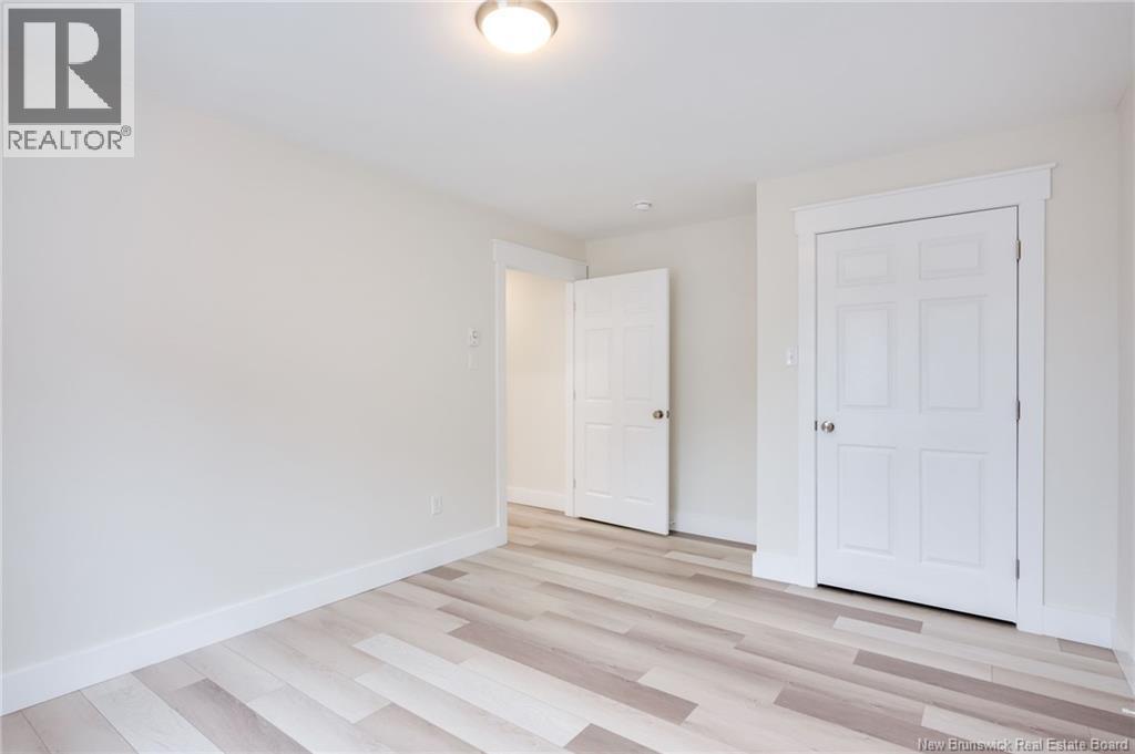 100 Glen View Drive - 19
